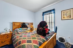 168 Forest Park Dr, Thomasville, NC 27360 - Photo 17