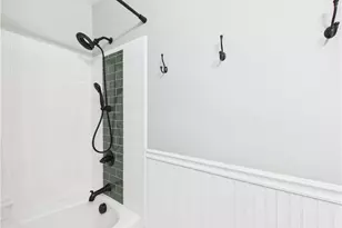 1600 Gracewood Dr, Greensboro, NC 27408 - Photo 39