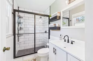 1600 Gracewood Dr, Greensboro, NC 27408 - Photo 37