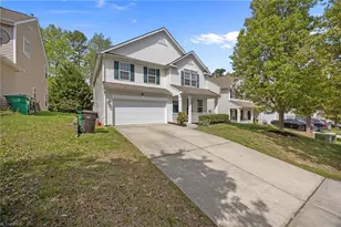 2211 Rindle Dr, High Point, NC 27262 - Photo 3