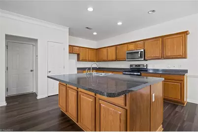 2211 Rindle Drive, High Point, NC 27262 - Photo 13