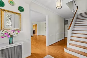 812 Dover Rd, Greensboro, NC 27408 - Photo 7