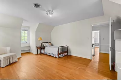 812 Dover Road, Greensboro, NC 27408 - Photo 41