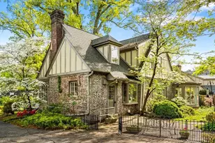 812 Dover Rd, Greensboro, NC 27408 - Photo 43