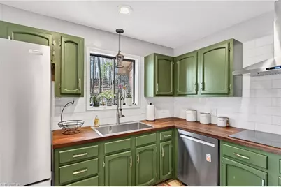 7736 Penns Grove Road, Summerfield, NC 27358 - Photo 9