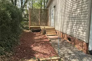 1080 Mineral Springs Rd, Madison, NC 27025 - Photo 5