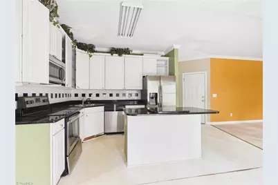 6311 High View Road, Greensboro, NC 27410 - Photo 9