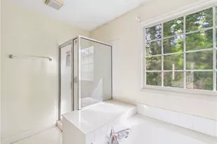 6311 High View Rd, Greensboro, NC 27410 - Photo 15