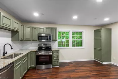 6200 Ridge Road, Tobaccoville, NC 27050 - Photo 11