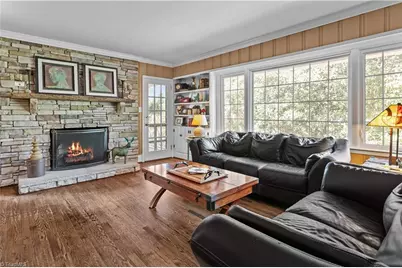 3203 Edgewater Drive, Greensboro, NC 27403 - Photo 5