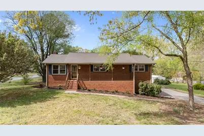 207 Chestnut Lane, Winston-Salem, NC 27107 - Photo 1