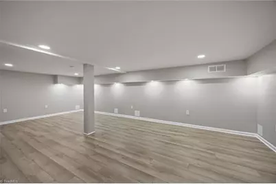 207 Chestnut Lane, Winston-Salem, NC 27107 - Photo 25