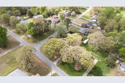 207 Chestnut Lane, Winston-Salem, NC 27107 - Photo 41