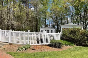 3261 Huffines Dr, Burlington, NC 27217 - Photo 33