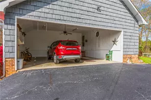 131 Ridge St, Jonesville, NC 28642 - Photo 45