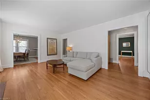 402 Westdale Pl, Greensboro, NC 27403 - Photo 7