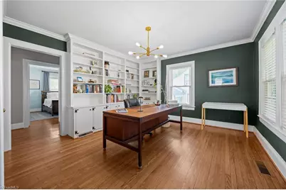 402 Westdale Place, Greensboro, NC 27403 - Photo 17