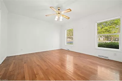 5150 Paramount Road, Pfafftown, NC 27040 - Photo 15