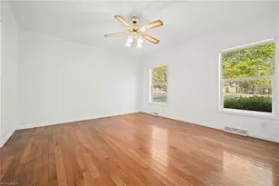 5150 Paramount Rd, Pfafftown, NC 27040 - Photo 15