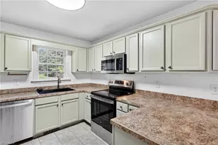 3971 Meadow Ridge Ct, Asheboro, NC 27205 - Photo 17