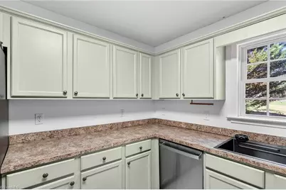 3971 Meadow Ridge Court, Asheboro, NC 27205 - Photo 19