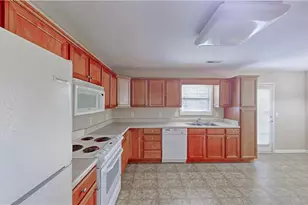 4121 Bentley Dr, Randleman, NC 27317 - Photo 5