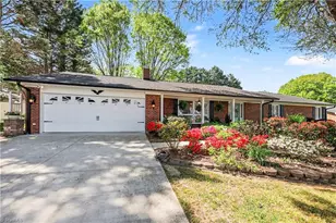 1488 Spring Hill Cir, Kernersville, NC 27284 - Photo 5