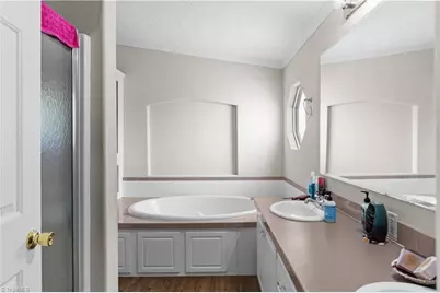 5805 Marshallgate Drive, Winston-Salem, NC 27105 - Photo 21