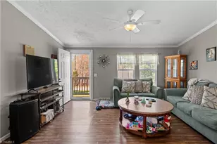 5805 Marshallgate Dr, Winston-Salem, NC 27105 - Photo 5