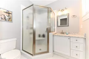 1907 Madison Ave, Greensboro, NC 27403 - Photo 23