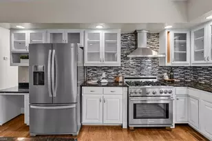 3710 Waldenbrook Rd, Greensboro, NC 27407 - Photo 19