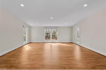 3710 Waldenbrook Road, Greensboro, NC 27407 - Photo 9