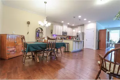 3545 Sainsbury Lane, Greensboro, NC 27409 - Photo 7