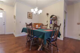 3545 Sainsbury Ln, Greensboro, NC 27409 - Photo 9