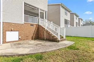 1414 Collins Dr, Burlington, NC 27215 - Photo 23