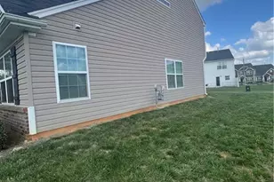 7361 Garett Park Dr, Whitsett, NC 27377 - Photo 19