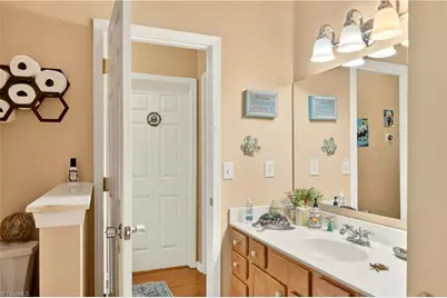 4025 Shadetree Drive, Winston-Salem, NC 27107 - Photo 37