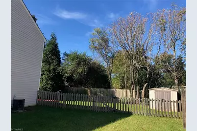 3703 Queenswood Lane, Jamestown, NC 27282 - Photo 9