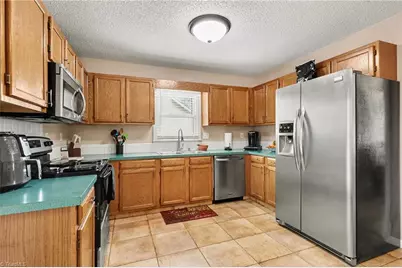 3930 Ebert Village Court, Winston-Salem, NC 27127 - Photo 9