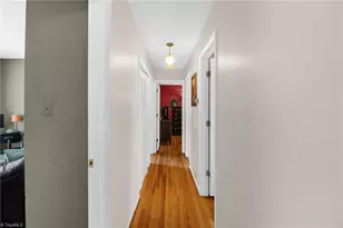 4013 Oak Ridge Dr, Winston-Salem, NC 27105 - Photo 17