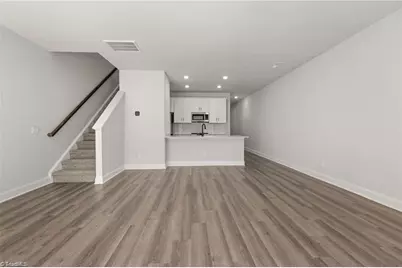 1096 University Drive #C1, Burlington, NC 27215 - Photo 7