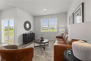 1729 University Dr, Burlington, NC 27215 - Photo 19