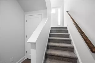 1729 University Dr, Burlington, NC 27215 - Photo 5