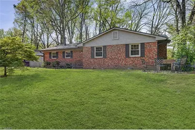 1205 Robin Hood Road, High Point, NC 27262 - Photo 37