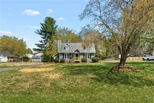 3603 Greenmeadow Ct, Tobaccoville, NC 27050 - Photo 3