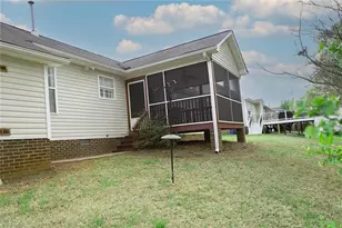 627 Fernway Dr, Burlington, NC 27217 - Photo 21