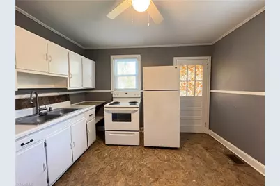 2739 Konnoak Drive, Winston-Salem, NC 27127 - Photo 3