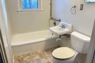 2739 Konnoak Dr, Winston-Salem, NC 27127 - Photo 9