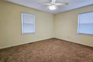 2460 Sedalia Dr, Clemmons, NC 27012 - Photo 11