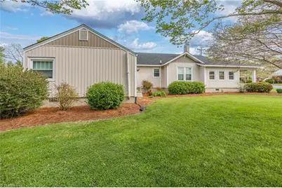 271 N Main Street, Denton, NC 27239 - Photo 35